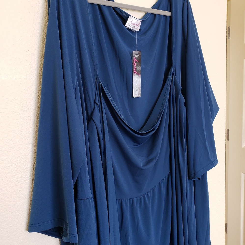 NWT Charlotte Tie Top from SWAK 6x